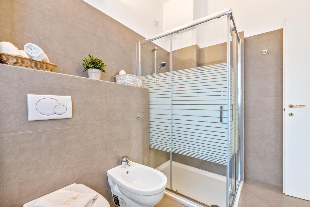 Il Salice - Affitti Brevi Italia Apartman Lecco Kültér fotó